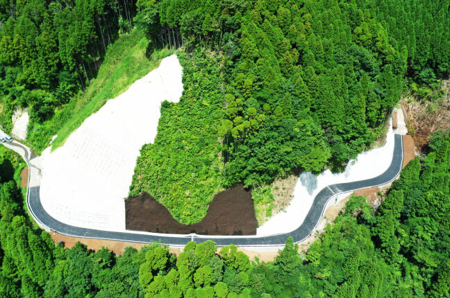 林道開設工事